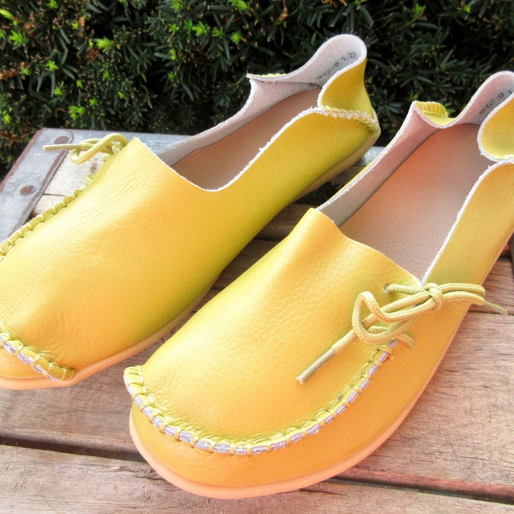 Yellow Leather Moccasin Ballet Flats, Sz 39